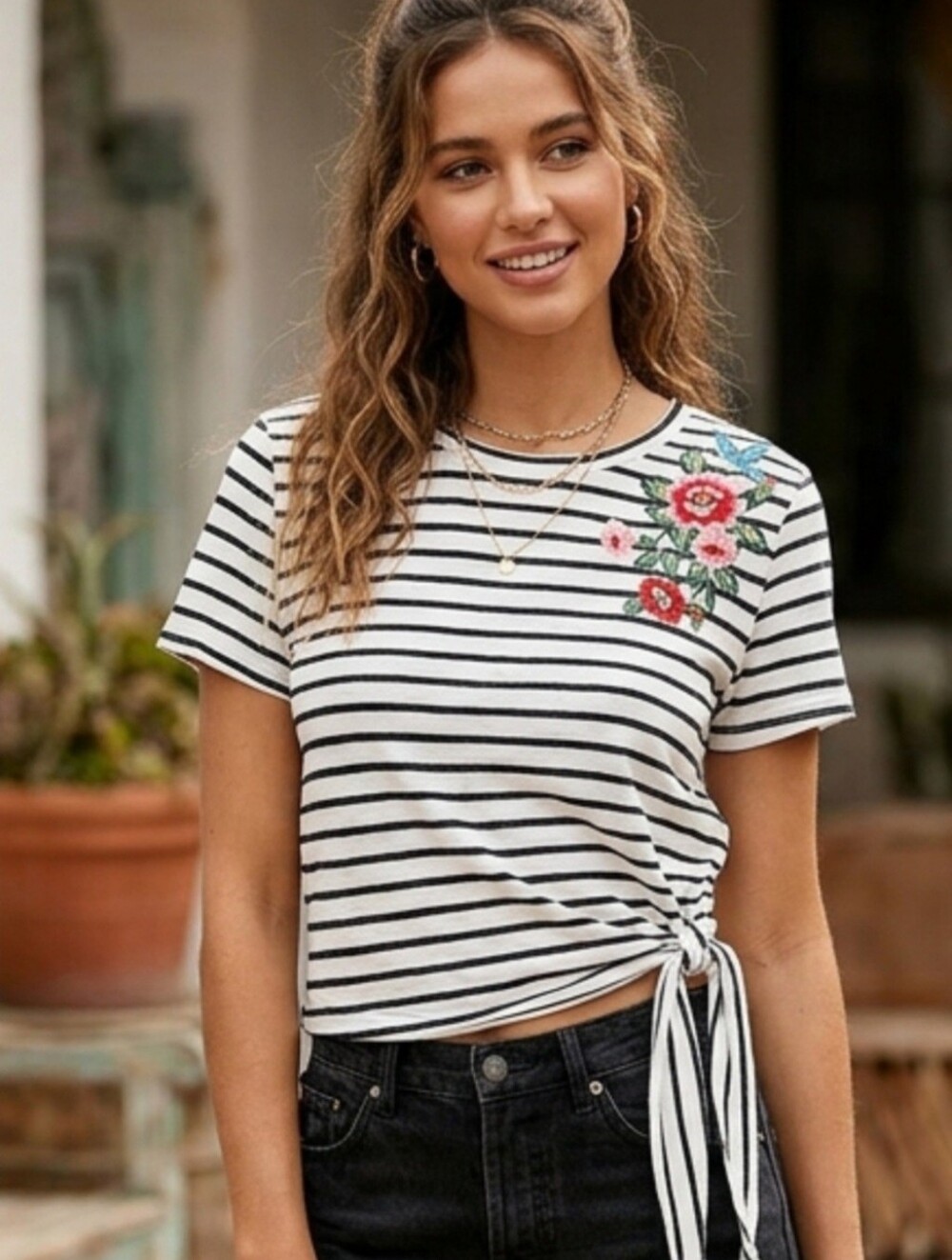 W5 Striped Floral Embroidered Tie Front T-Shirt Women's XL USA Anthropologie